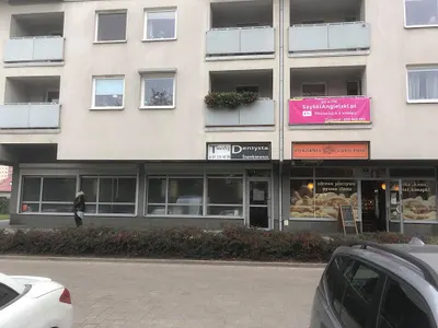 Gabinet stomatologiczny Sienkiewicz Dentysta Protetyka Implanty